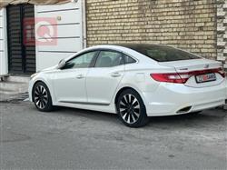 هیۆندای ازێرا